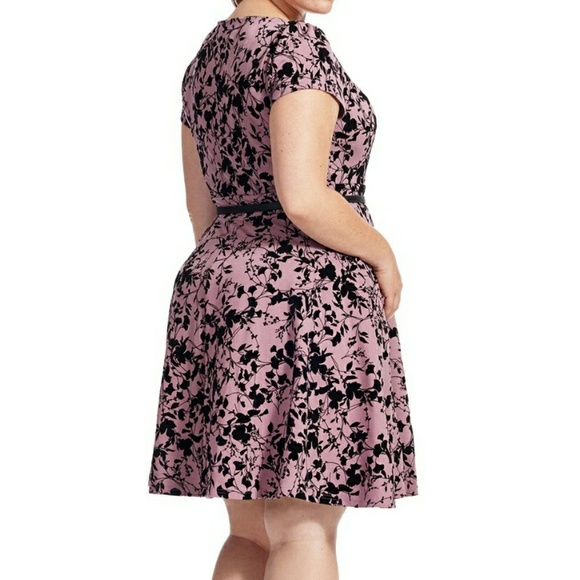 City Chic Dress - Picture 7 of 8